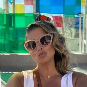 Meet your Posher, Allison